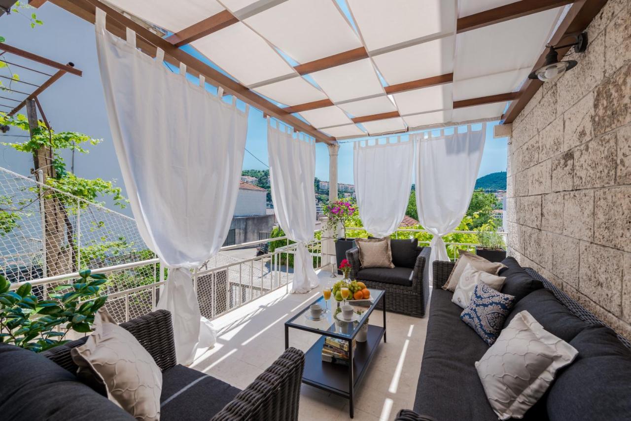 Superior Stunning Gravosa With A Free Parking Affittacamere 3*